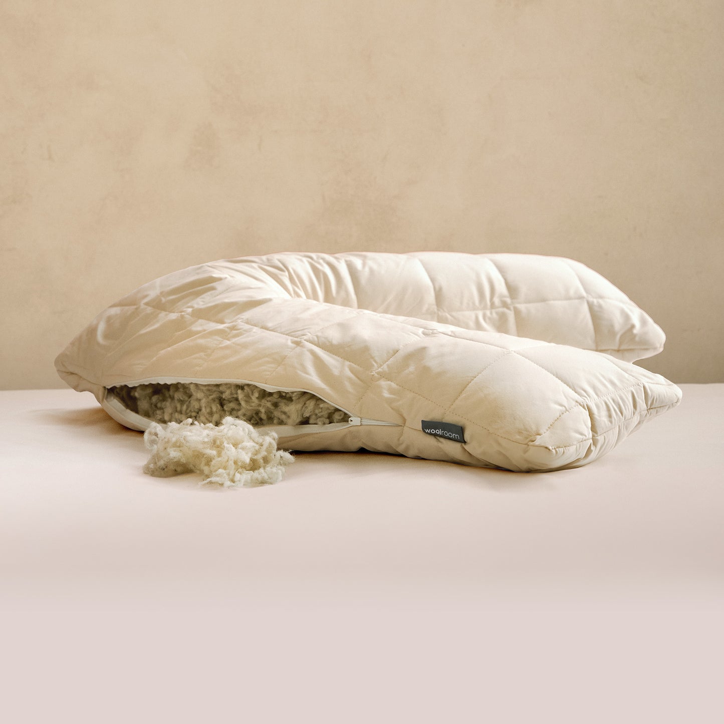 Deluxe V-Shaped Washable Wool Pillow