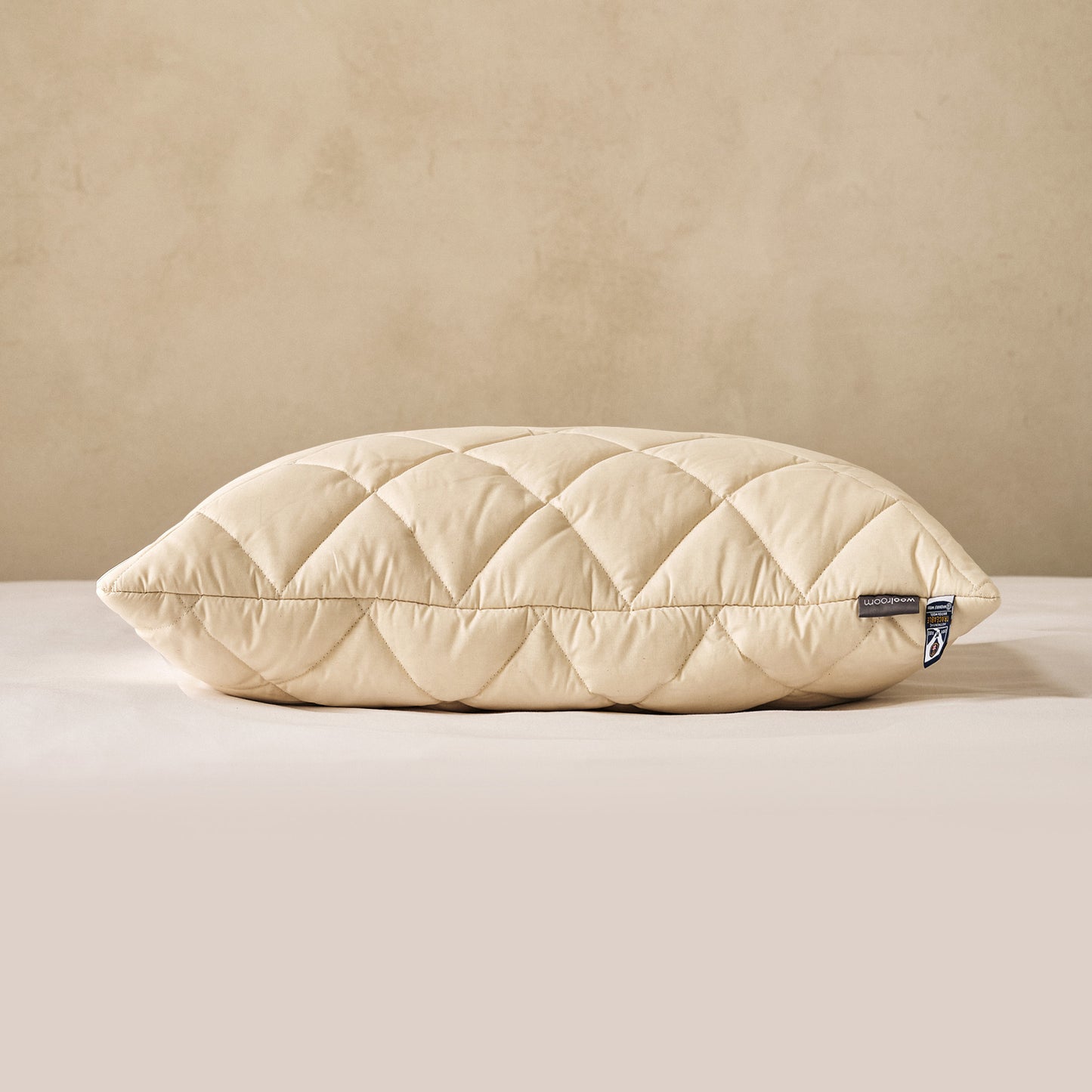 Natural Latex Washable Wool Pillow - Standard Deep