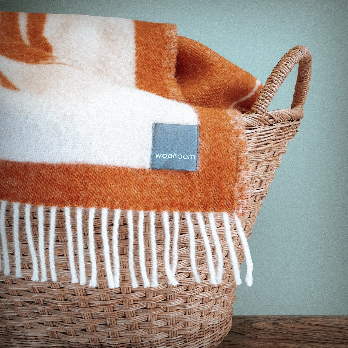 Wild and Wool Fox Wool Throw - Rust – natural wool throws by Woolroom