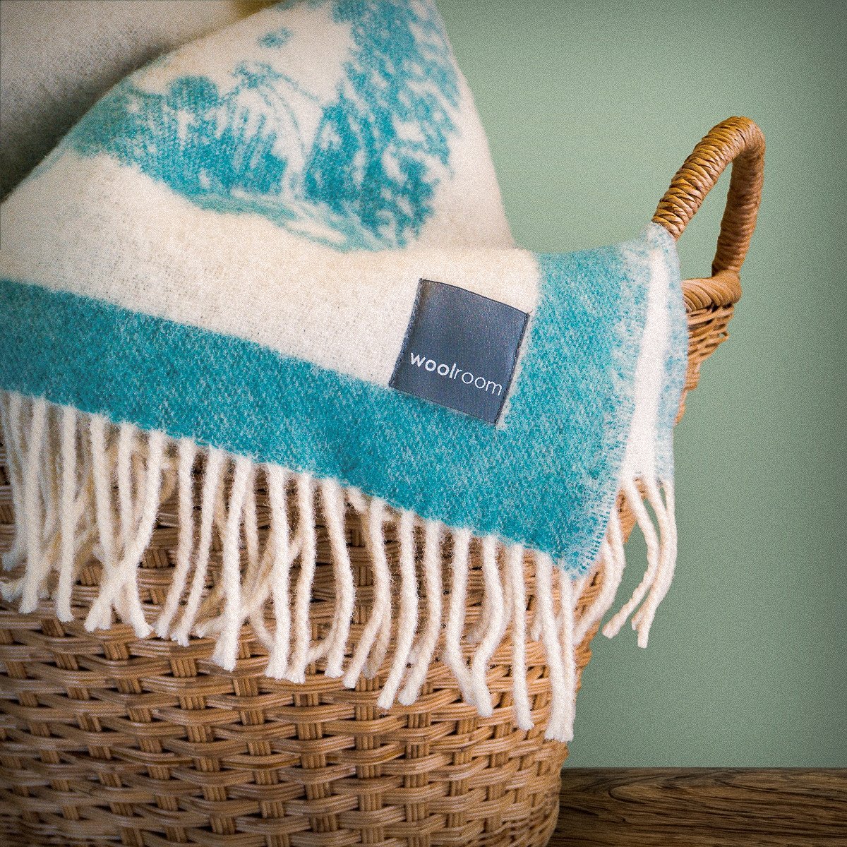 Wild and Wool Hedgehog Wool Throw - Teal – natural wool throws by Woolroom