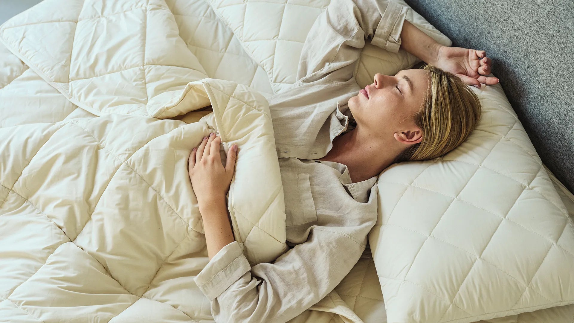 The Hot Sleeper's Guide to Natural Bedding