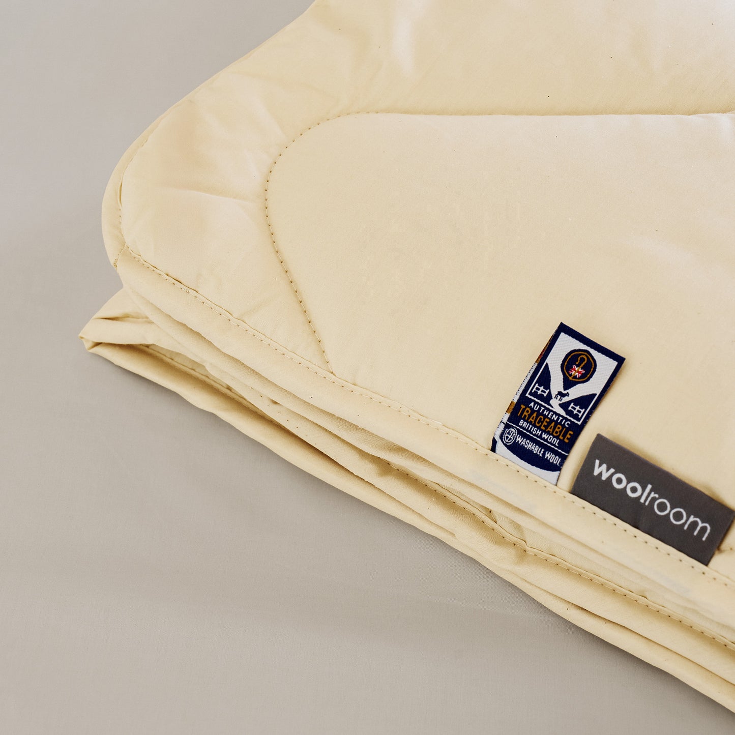 Deluxe Washable Wool Duvet - Medium