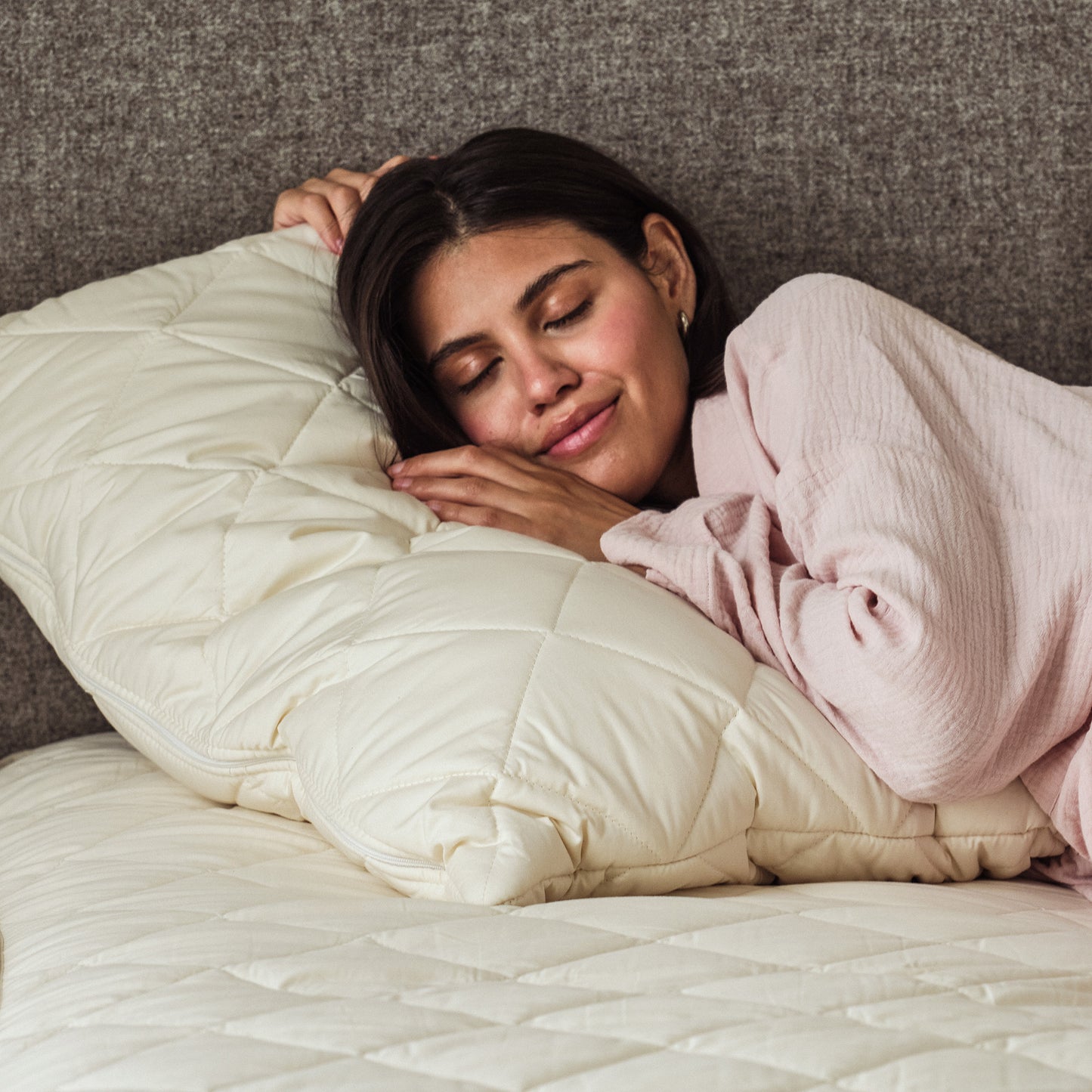 Natural Latex Washable Wool Pillow - Standard