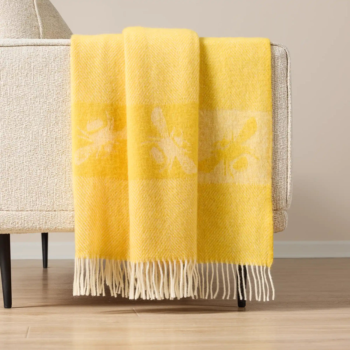 Wild and Wool Herringbone Sunshine Bee