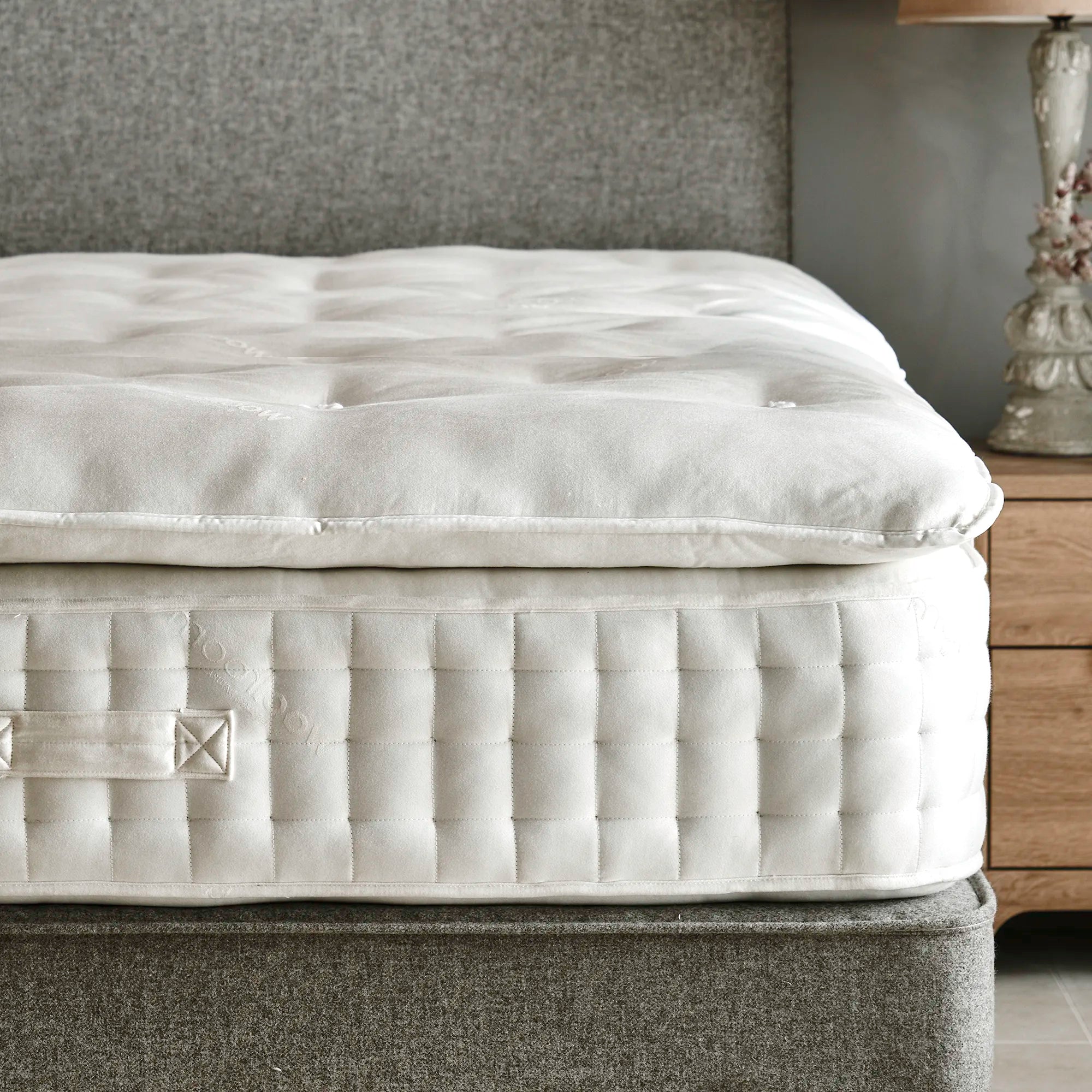 Cheviot Latex & Wool Mattress Topper