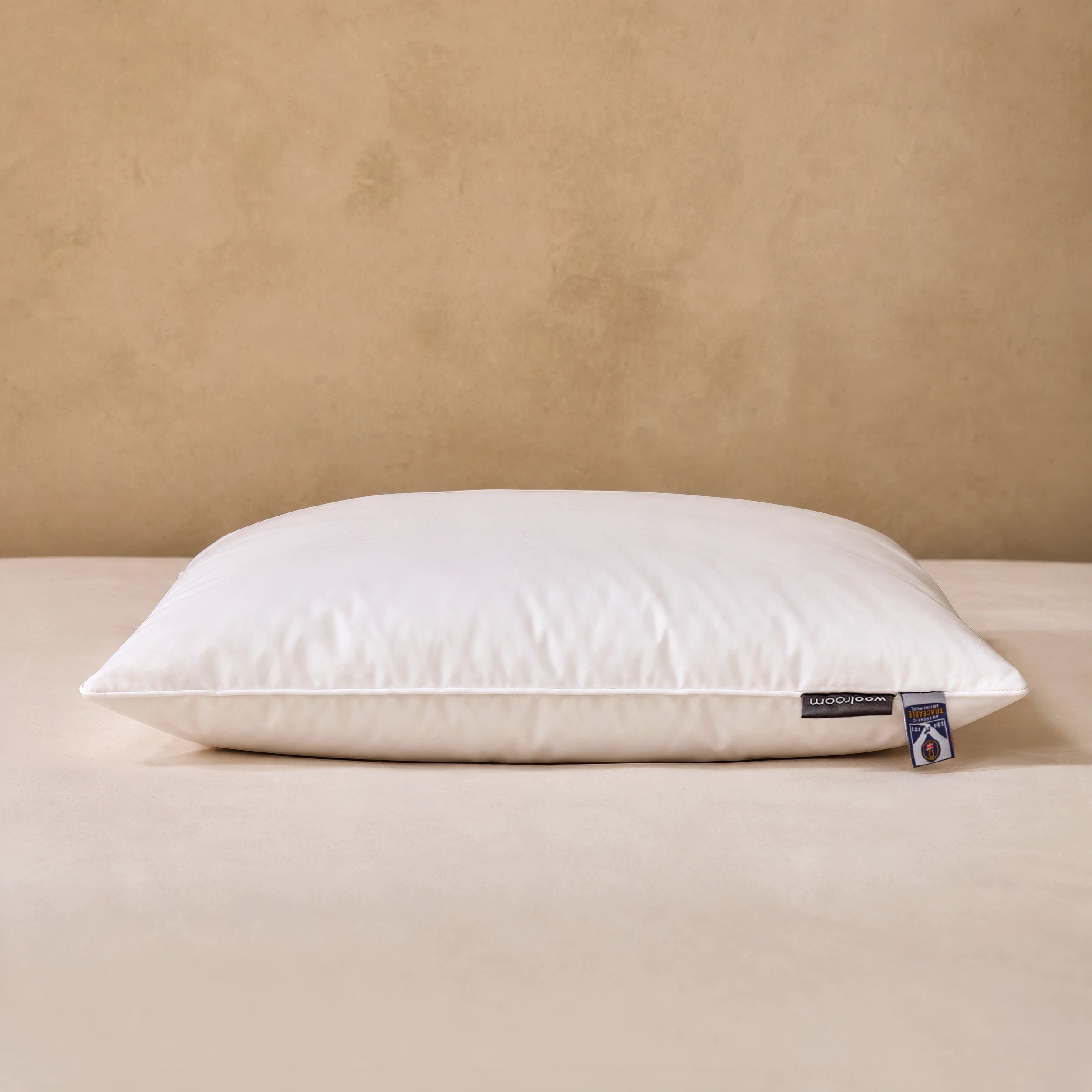 Wool Cushion Pad