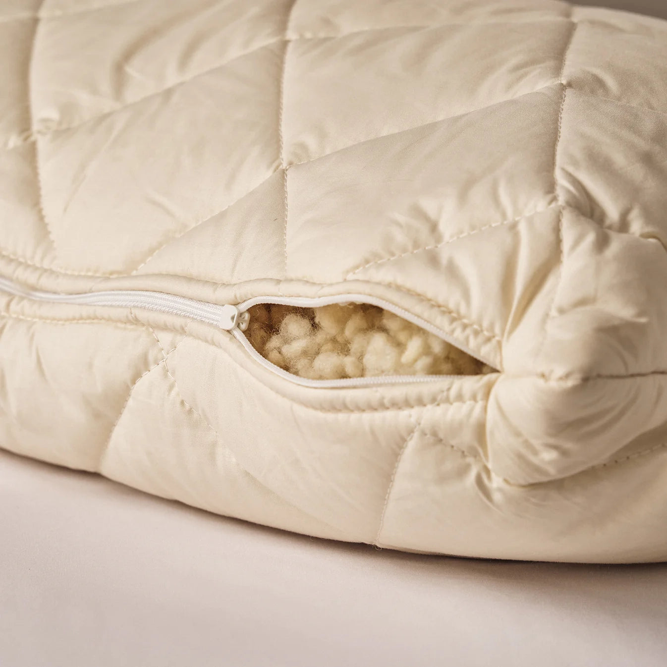 Deluxe Washable Wool Pillow EU