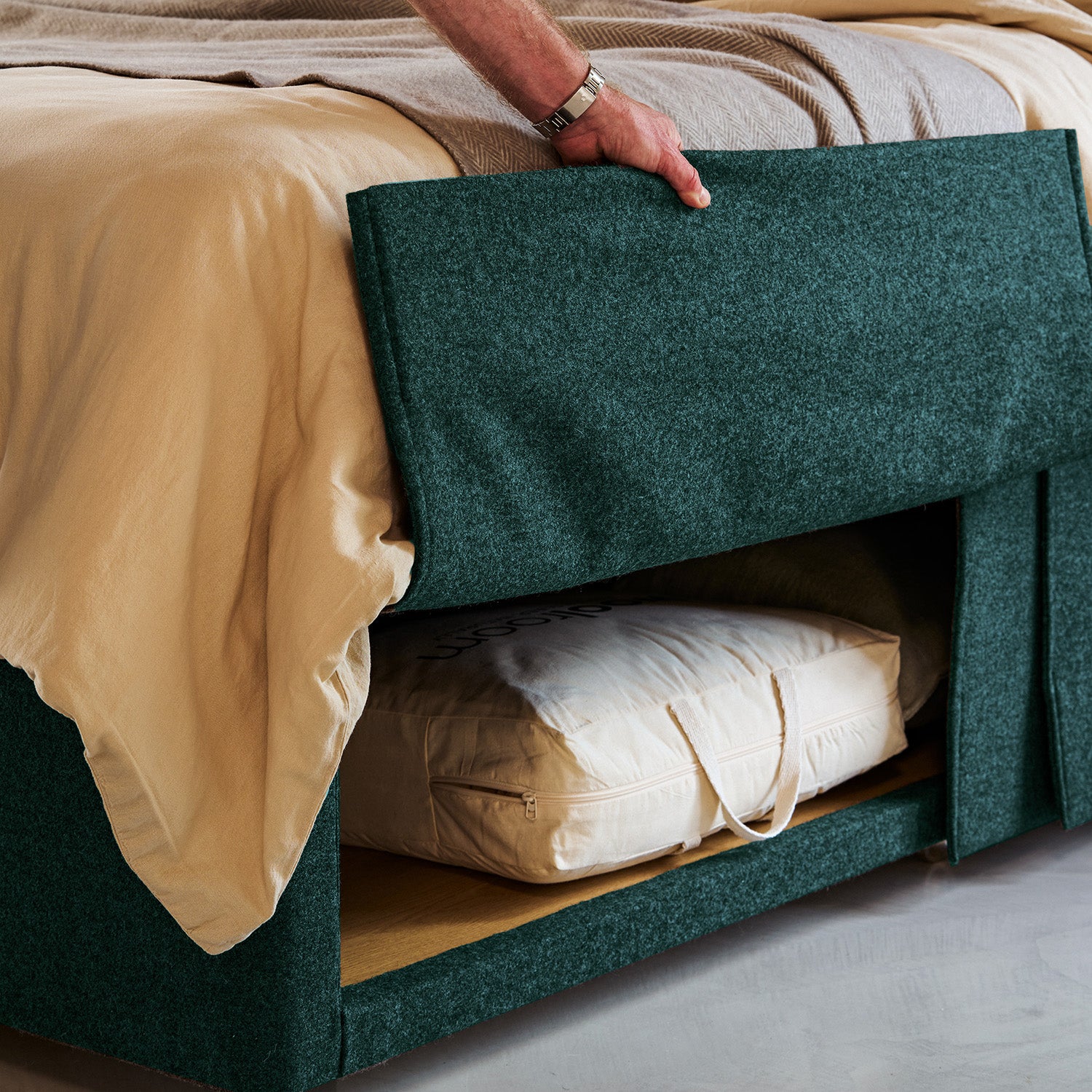 Storaway Divan - Pine