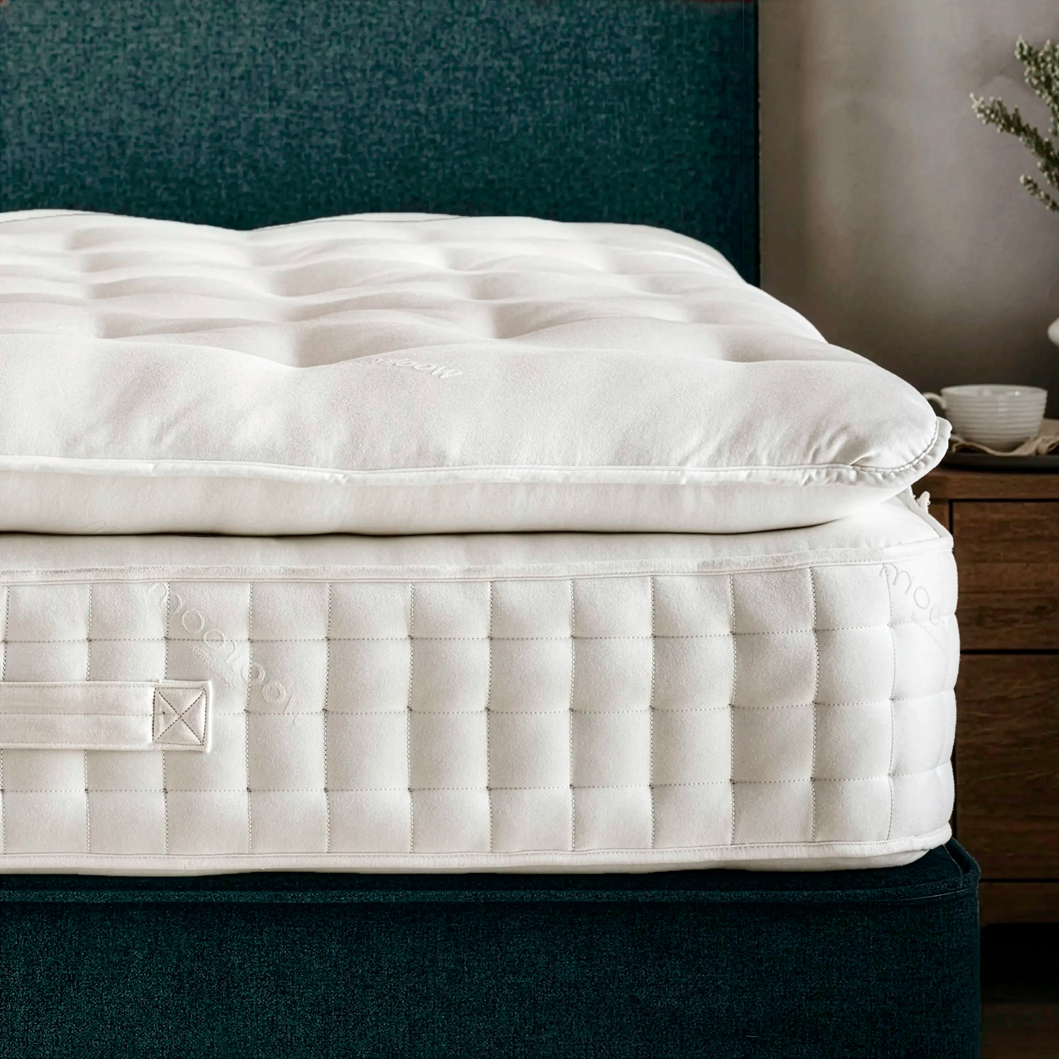 Ryeland Thick Wool Mattress Topper