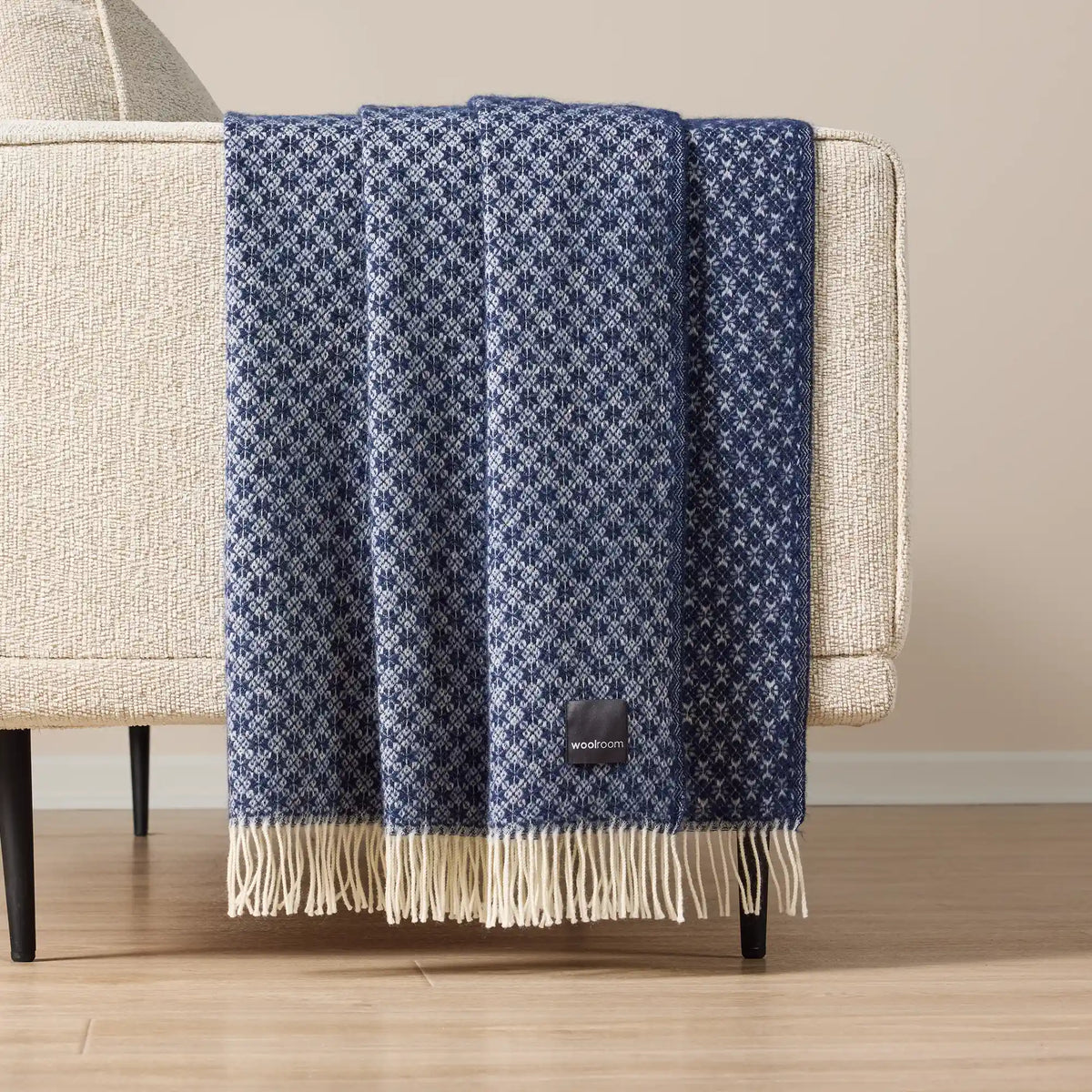 Snowflake Wool Throw Navy