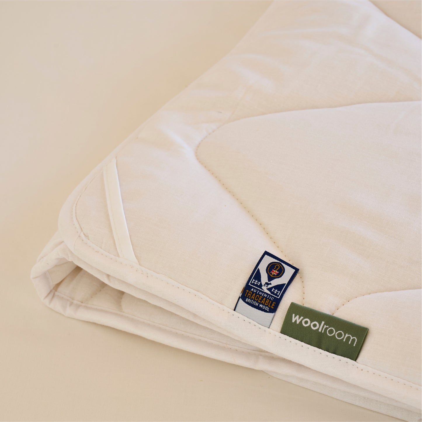 Classic Wool Comforter - Medium