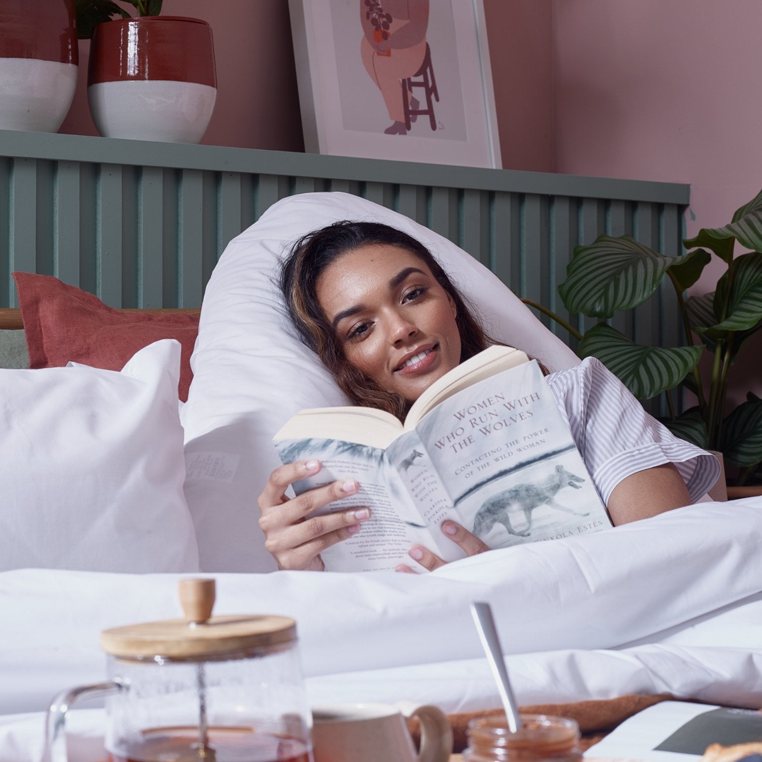 Product image of Arinta Organic Cotton V-Pillow Case - White by Woolroom – premium bed linen