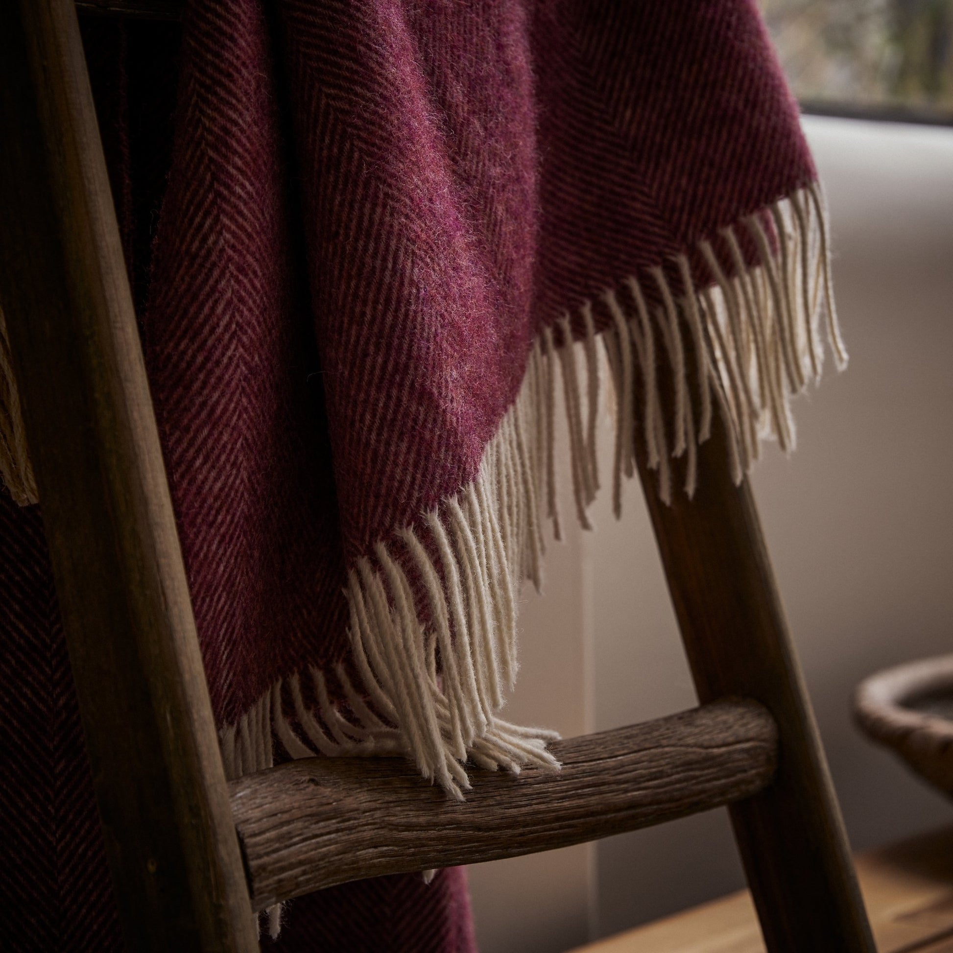 Herringbone Shetland Wool Throw - Berry from Woolroom – natural wool throws for better sleep