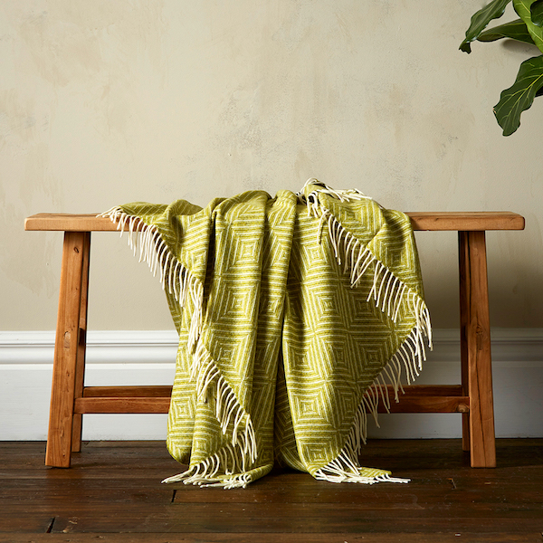 Bright Diamond Merino Throw- Lime