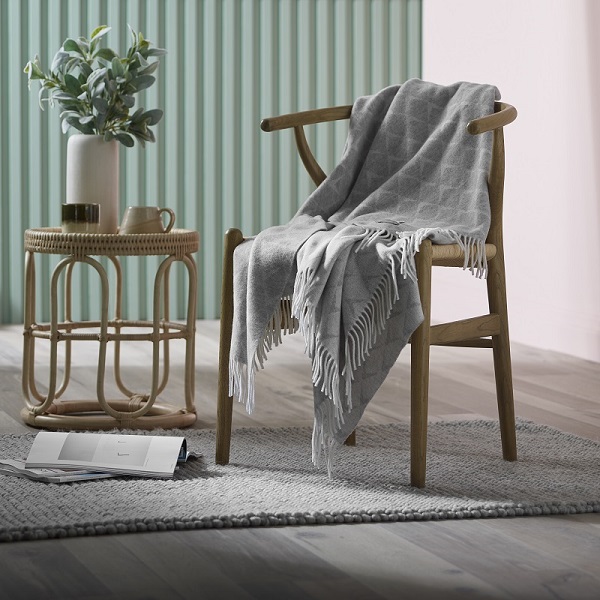 Woolroom Coastal Merino Throw - Nebo