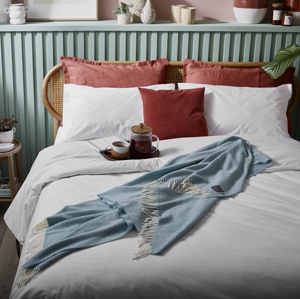 Woolroom Parquet Merino throw - Aqua