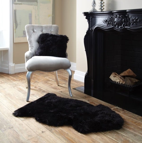 Single Sheepskin Black Rug
