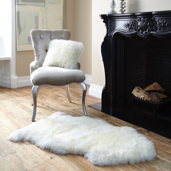 Single Sheepskin Ivory Rug