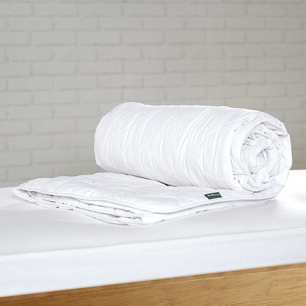Classic Wool Comforter - Medium