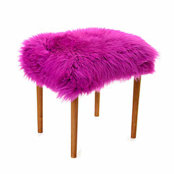 Swyn Baa Beauty Stool - Cerise